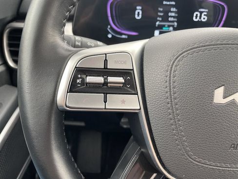 Used 2025 Kia Telluride S AWD/4WD image 27