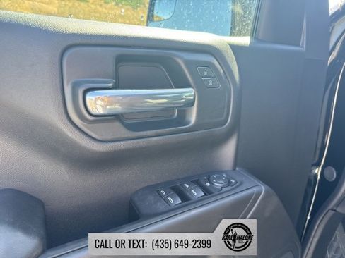 Used 2026 Chevrolet Silverado 1500 Custom Trail Boss w/ LPO, Dark Essentials Package image 12