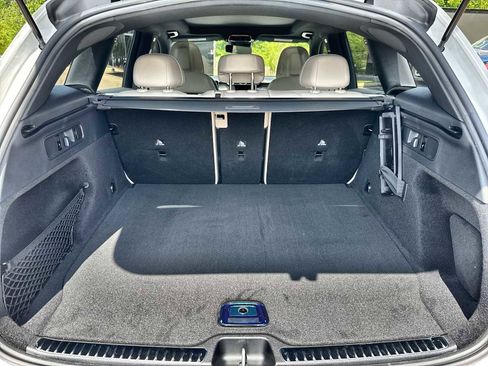 New 2026 Mercedes-Benz GLC 300 image 17