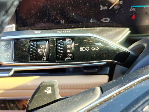 New 2025 Cadillac Escalade IQ Luxury 2 image 21