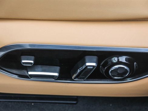 Used 2021 Jeep Grand Cherokee L Summit w/ Advanced Protech Group IV image 18