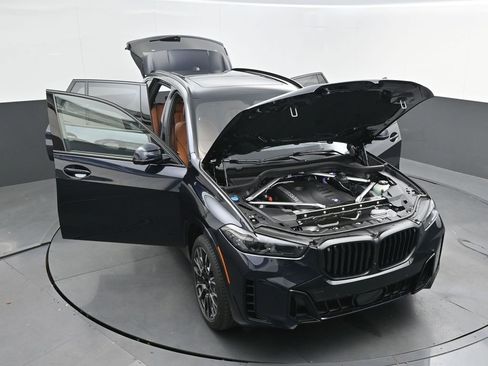 New 2026 BMW X5 xDrive40i w/ M Sport Package AWD/4WD image 61