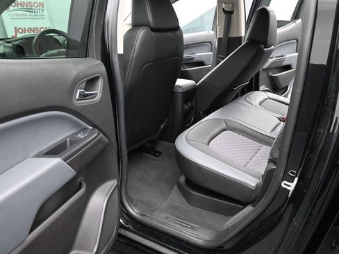 Used 2022 Chevrolet Colorado Z71 image 16