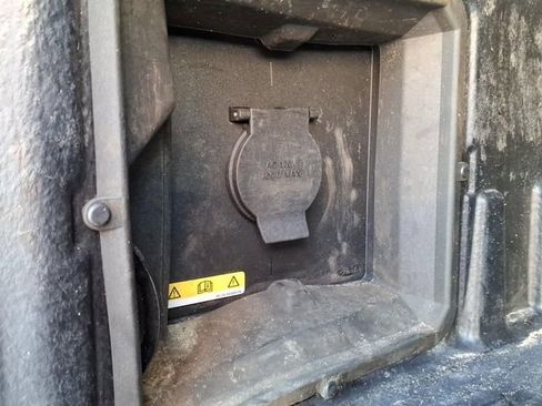 Used 2023 Ford F150 XLT w/ Equipment Group 302A High image 15