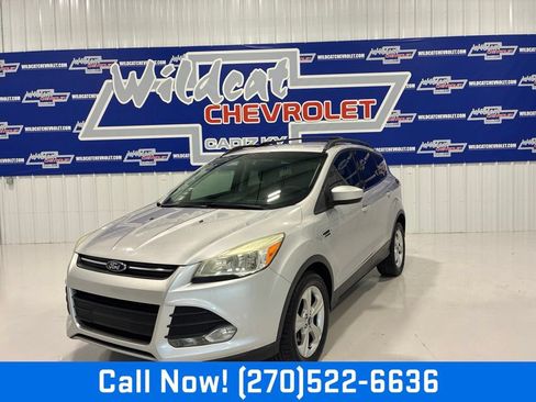 Used 2013 Ford Escape SE FWD image 1