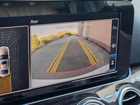 Used 2018 Mercedes-Benz E 300 E 300 image 13