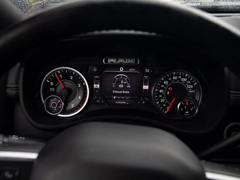 Used 2020 RAM 2500 Laramie w/ Night Edition AWD/4WD image 12