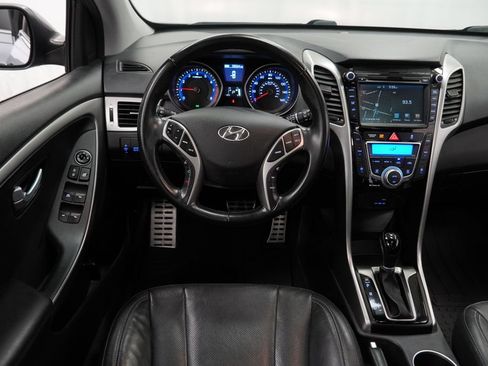 Used 2016 Hyundai Elantra GT w/ Option Group 03 FWD image 13