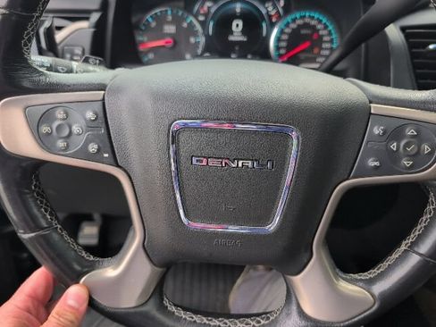 Used 2018 GMC Yukon Denali w/ Open Road Package AWD/4WD image 14