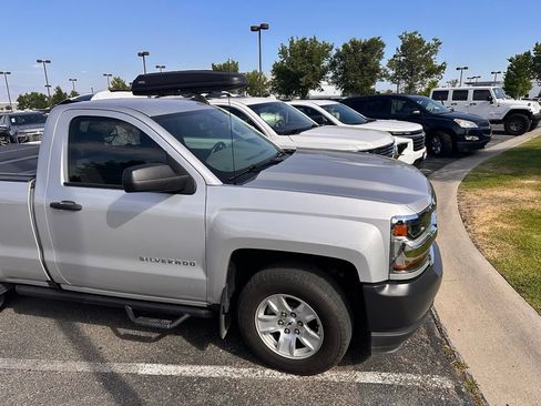 Used 2018 Chevrolet Silverado 1500 W/T RWD image 2