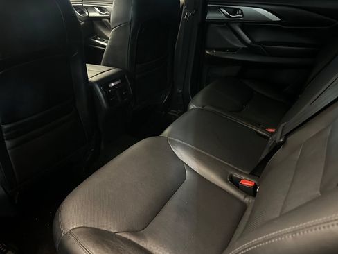 Used 2017 MAZDA CX-9 Touring FWD image 12