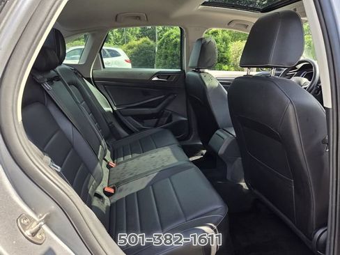 Used 2024 Volkswagen Jetta SE w/ Panoramic Sunroof Package FWD image 16