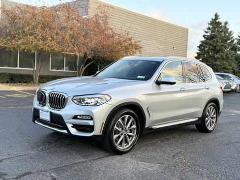Used 2019 BMW X3 xDrive30i w/ Premium Package image 3