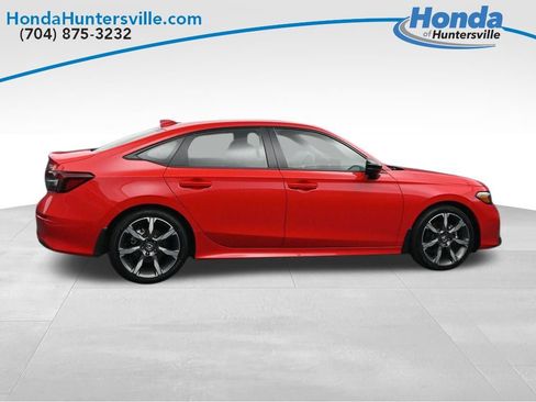 Certified 2025 Honda Civic Sport image 5