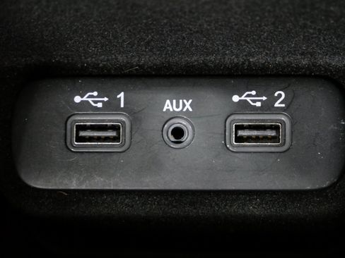 Used 2020 Chrysler 300 S image 22