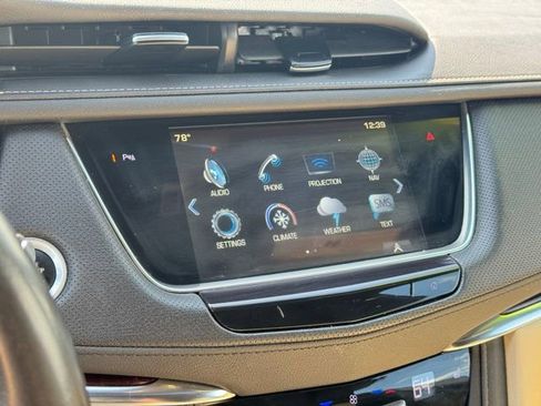 Used 2019 Cadillac XT5 Luxury FWD image 30