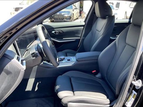 New 2026 BMW 330i Sedan w/ Convenience Package RWD image 9