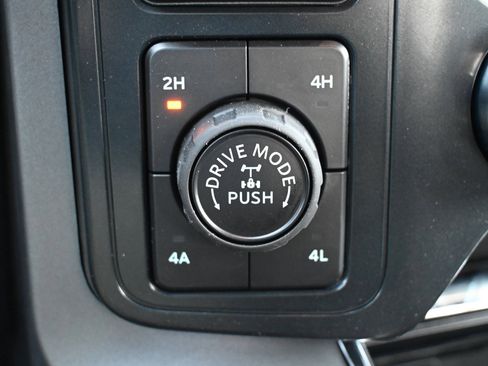 New 2025 Ford F150 Lariat w/ Equipment Group 501A Mid image 22