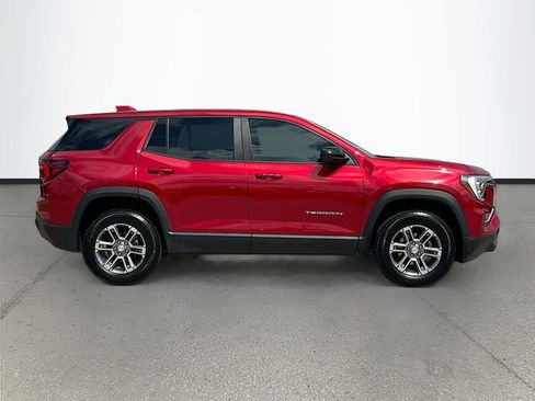 New 2026 GMC Terrain Elevation FWD image 3