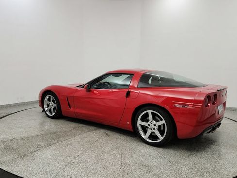 Used 2007 Chevrolet Corvette Coupe w/ Preferred Equipment Group RWD image 3