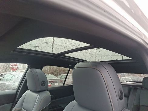 Used 2024 Honda Prologue Touring image 15