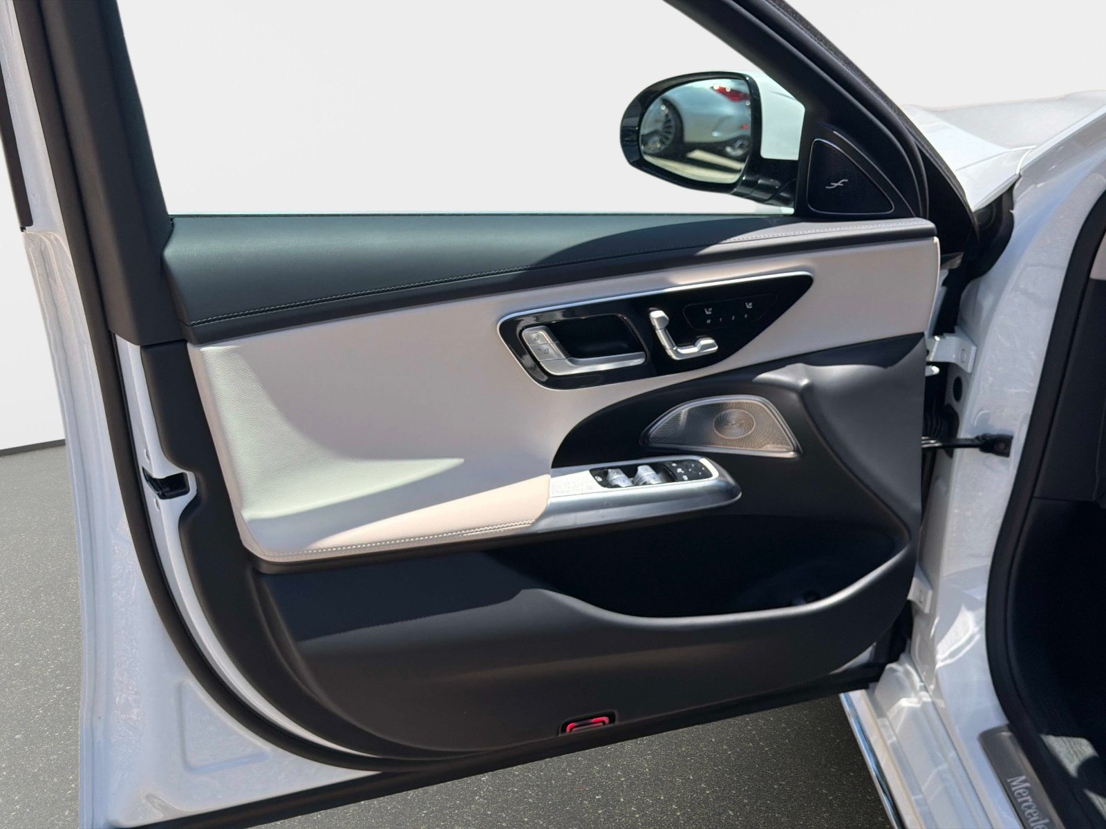 Certified 2026 Mercedes-Benz E 450 4MATIC Sedan image 16