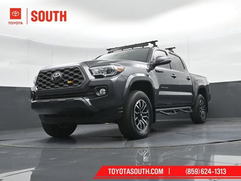 Used 2022 Toyota Tacoma TRD Sport image 37