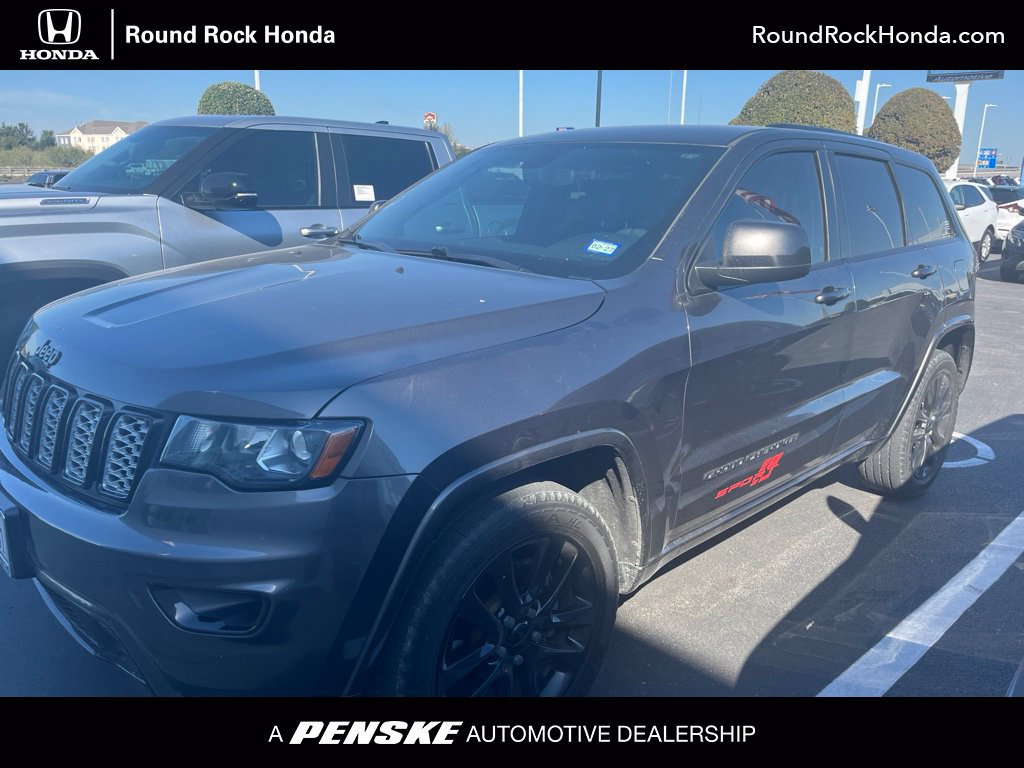 Used 2019 Jeep Grand Cherokee Altitude RWD image 1