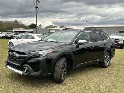 Used 2024 Subaru Outback Touring XT image 14