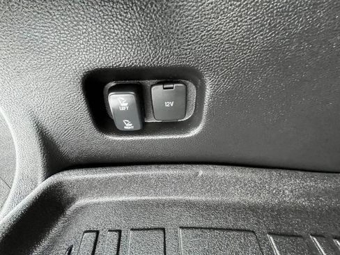 Certified 2024 Ford Edge SEL w/ Convenience Package image 25