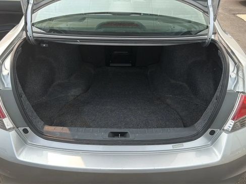 Used 2012 Honda Accord LX image 29
