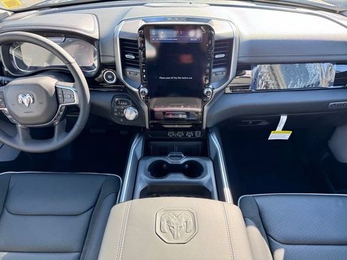 New 2026 RAM 1500 Laramie AWD/4WD image 11