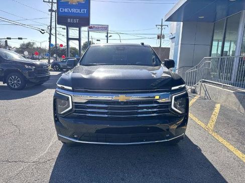 New 2025 Chevrolet Suburban LT w/ Comfort Package AWD/4WD image 2