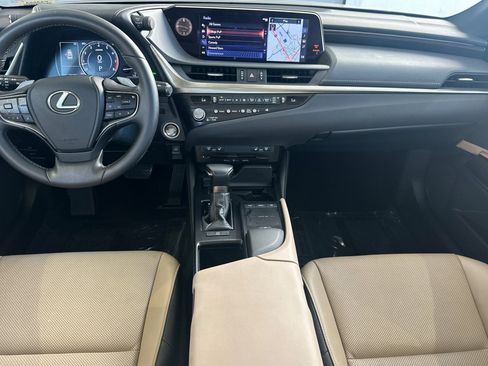 Used 2021 Lexus ES 350 w/ Premium Package FWD image 17