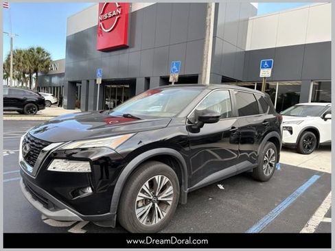 Used 2022 Nissan Rogue SV FWD image 1