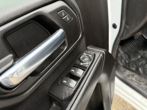 Used 2024 GMC Sierra 3500 Pro w/ Convenience Package image 14