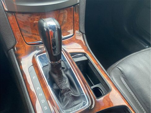 Used 2016 Lincoln MKS AWD w/ Livery Package image 22