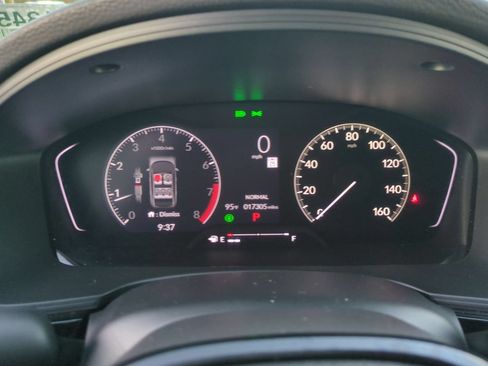Used 2024 Honda Civic Sport image 11