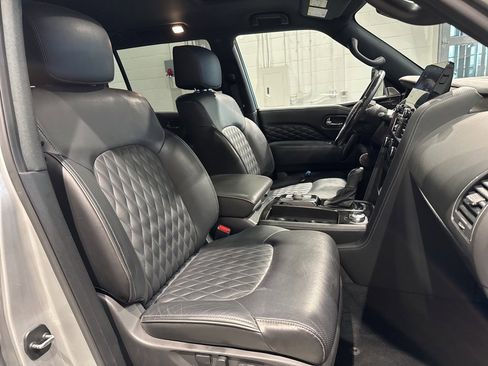 Used 2023 INFINITI QX80 Premium Select image 36