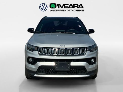 Used 2025 Jeep Compass Limited AWD/4WD image 8