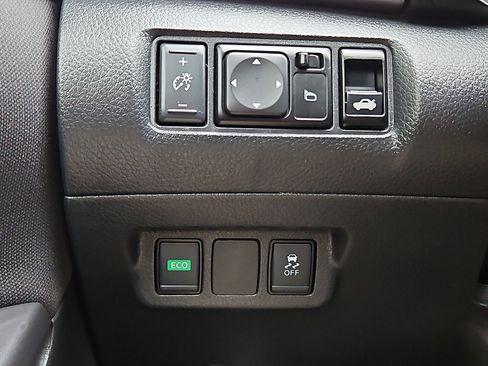 Certified 2019 Nissan Sentra SV image 25