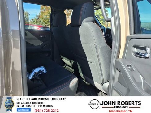 Certified 2024 Nissan Frontier PRO-4X w/ Technology Package image 17
