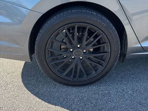 Used 2019 Volkswagen Jetta SEL image 10