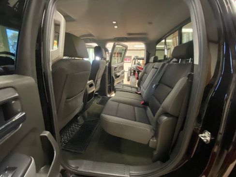 Used 2018 Chevrolet Silverado 1500 LT w/ All Star Edition image 19