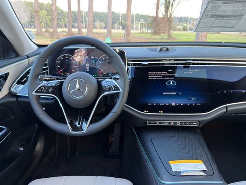 New 2026 Mercedes-Benz E 350 Sedan image 3