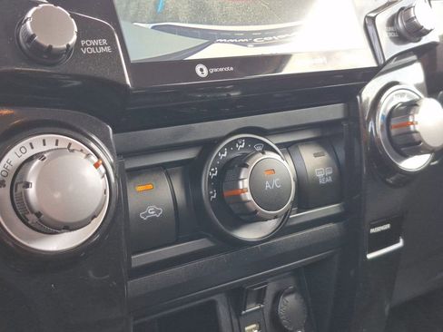 Used 2024 Toyota 4Runner TRD Off-Road image 22