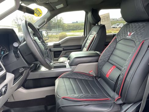 Used 2020 Ford F150 XLT image 18