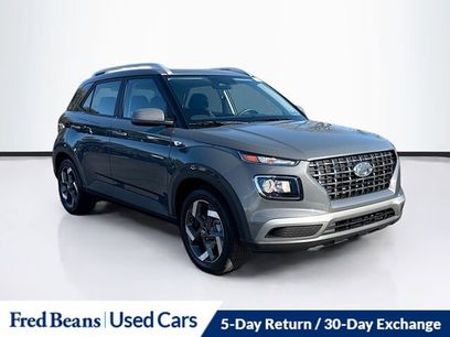 Used 2025 Hyundai Venue SEL