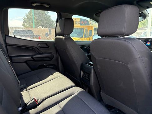 Used 2023 Chevrolet Colorado W/T w/ Technology Package RWD image 7