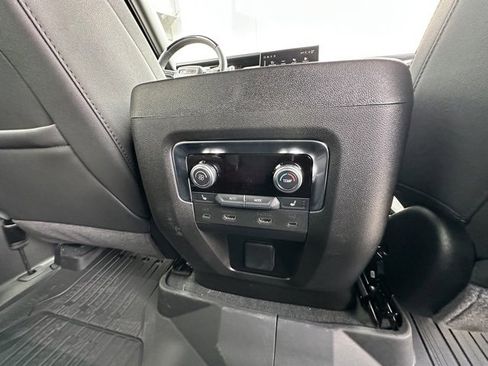New 2026 GMC Yukon Elevation w/ Elevation Premium Package image 31